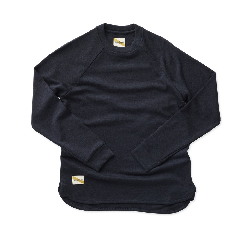 Tracksmith Navy Women’s Downeaster Crew Medium